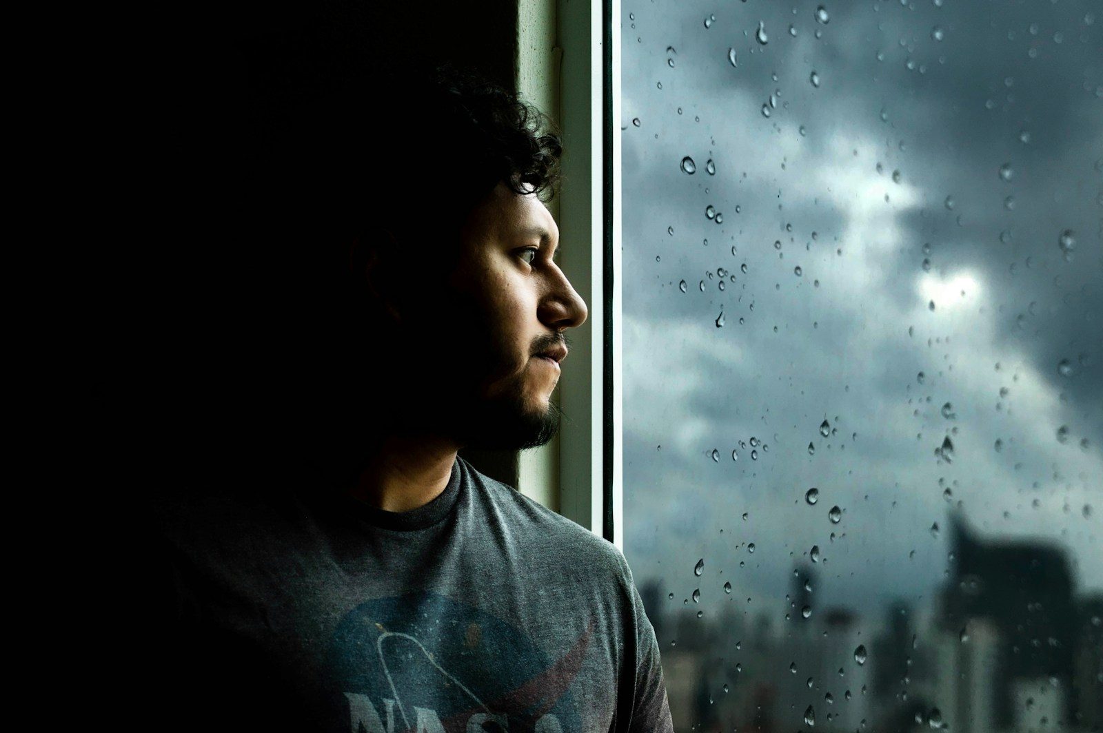 The Deceptive Reality of AI Companions – Why Millions Are Risking Severe Psychological Dependency