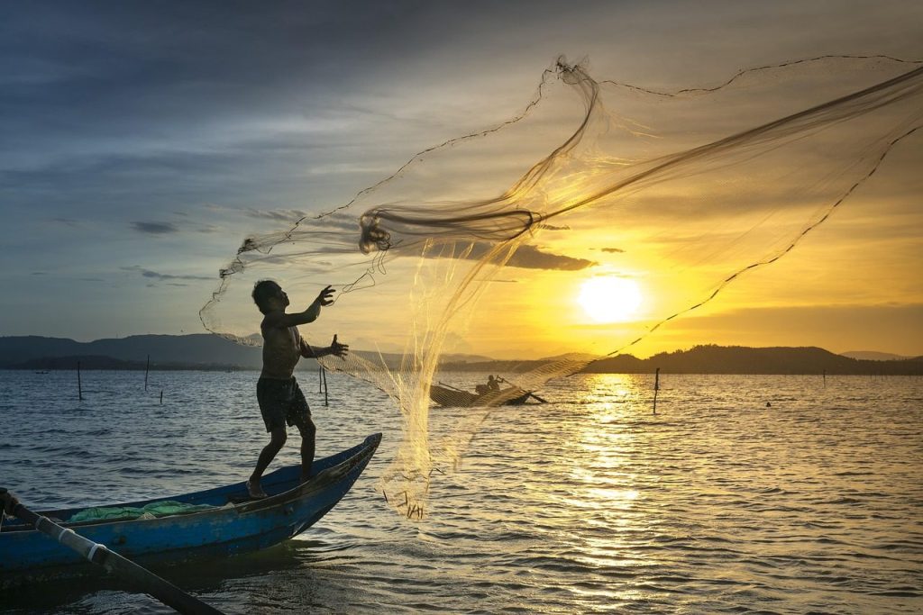 fishing, nature, fisherman, sunset, sea, ocean, silhouette, vietnam, traditional