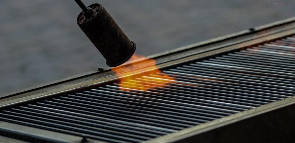 flame, grill, flames, grilling, hot, fire, mood, burn, fireplace, money, wood, embers, yellow, heat, bbq, steak, barbeque, meal, charcoal, fun, rust, grill proof