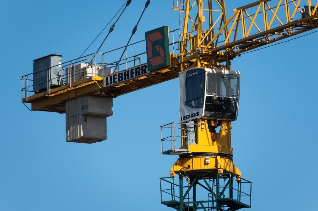 crane, construction crane, crane driver's cab, to build, construction site, construction work, load crane, lifting crane, work, industry