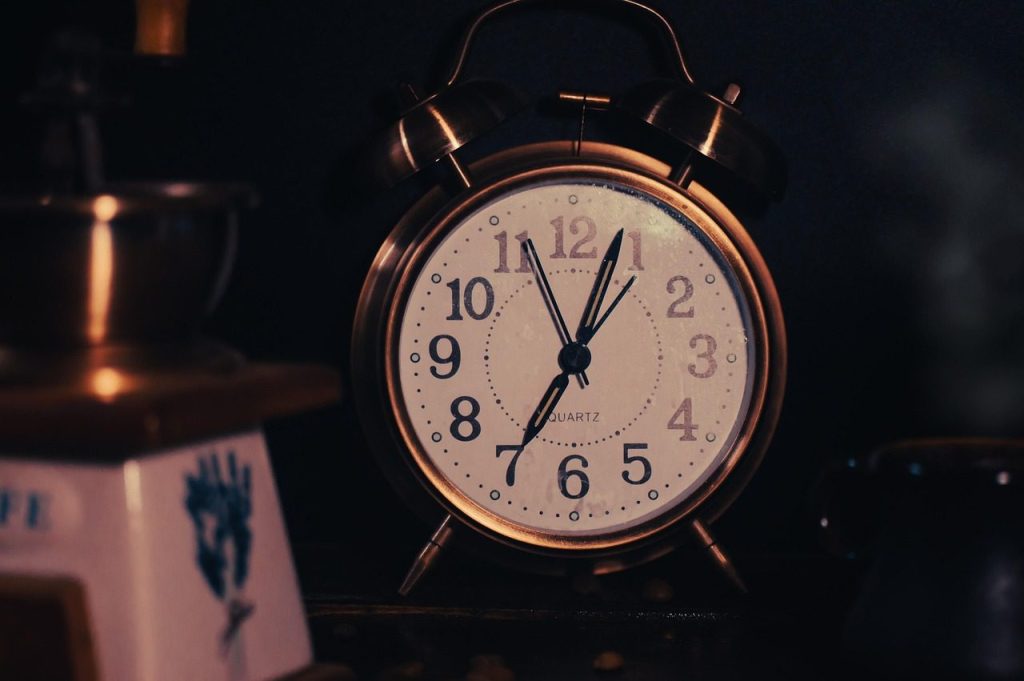 coffee, coffee grinder, cup, clock, coffee cup, time, dark, alarm clock