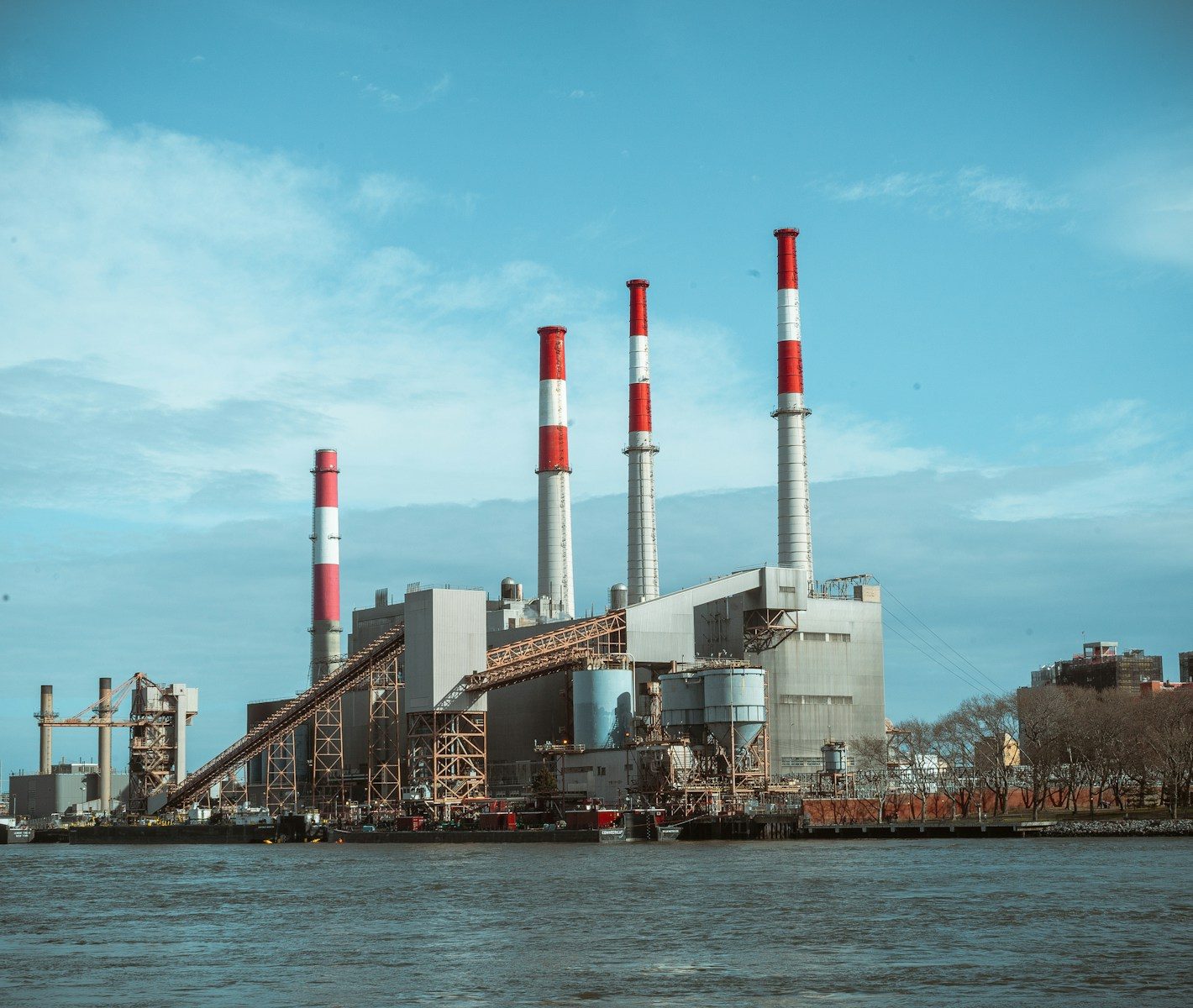 The dark secret behind Green hydrogen – Is it really clean?