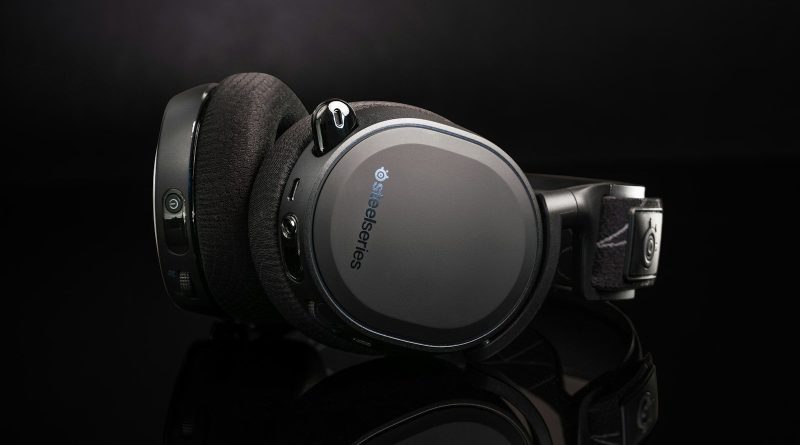 black and silver sony headphones