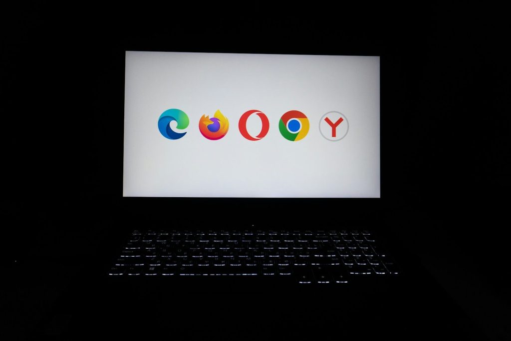 Browser logos displayed on a laptop screen.