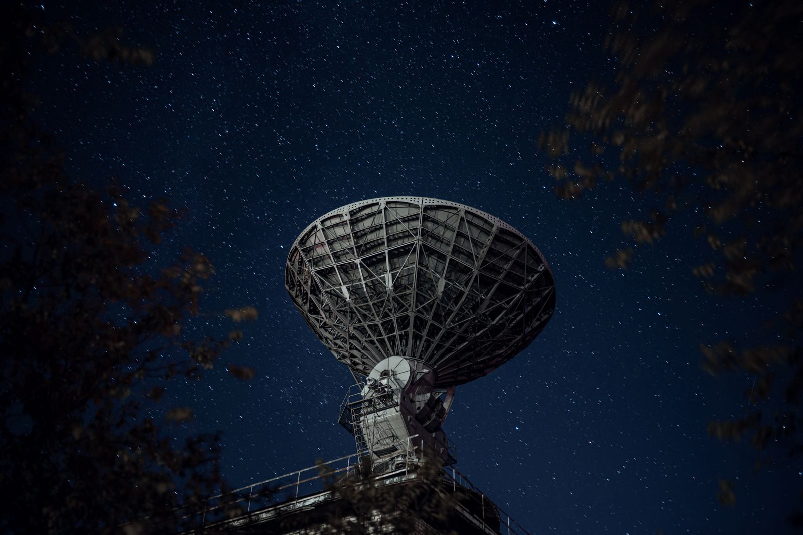 The Baffling Repeating Space Signals Finally Decoded