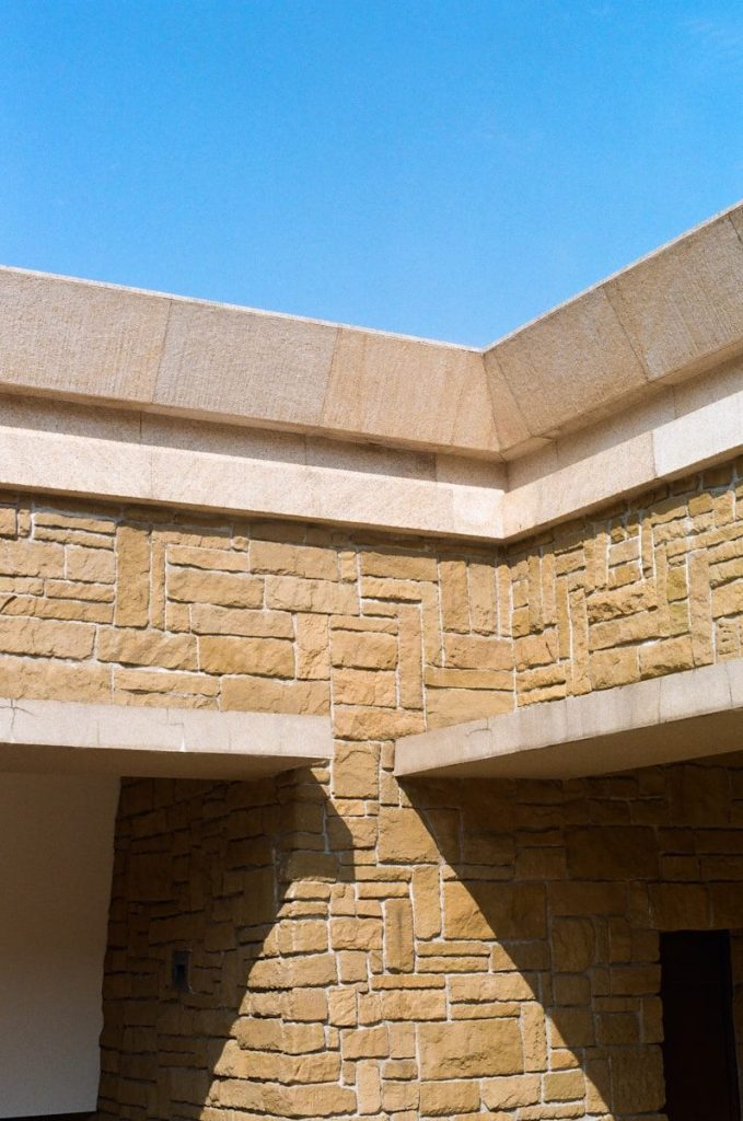 brown concrete building