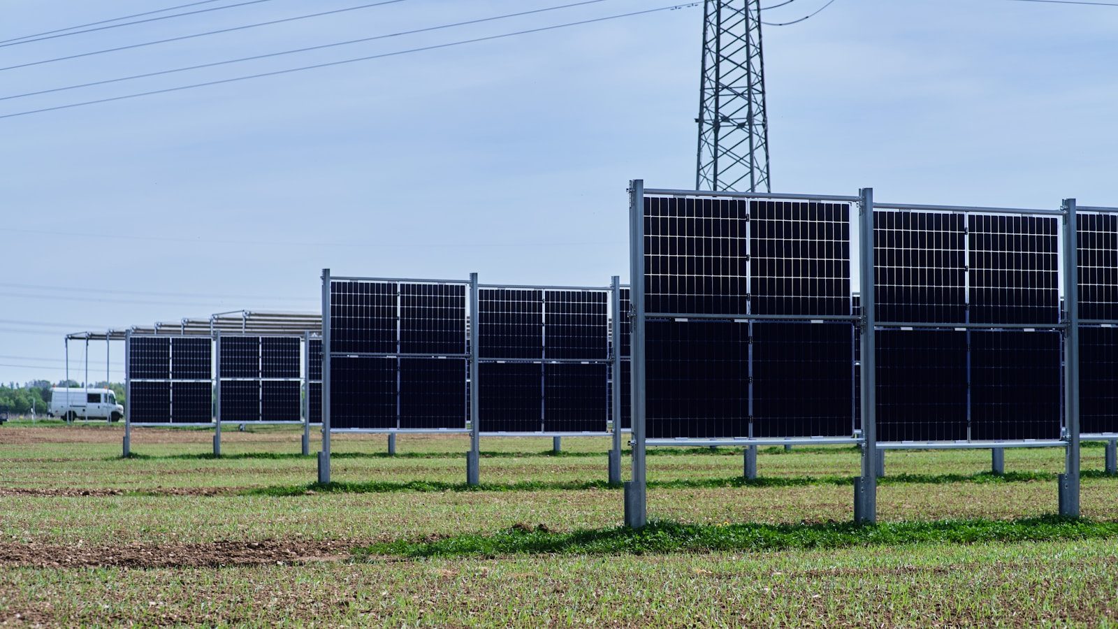 How Giant Energy Reservoirs Could Save Our Power Grid