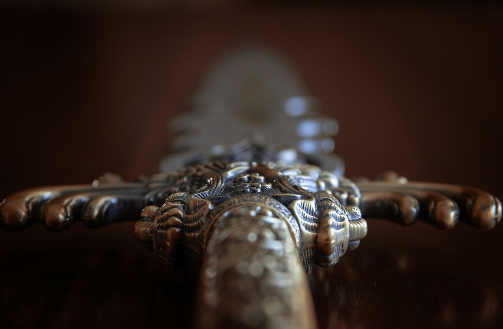 The Space Metal Weapon Hidden Inside King Tut’s Tomb