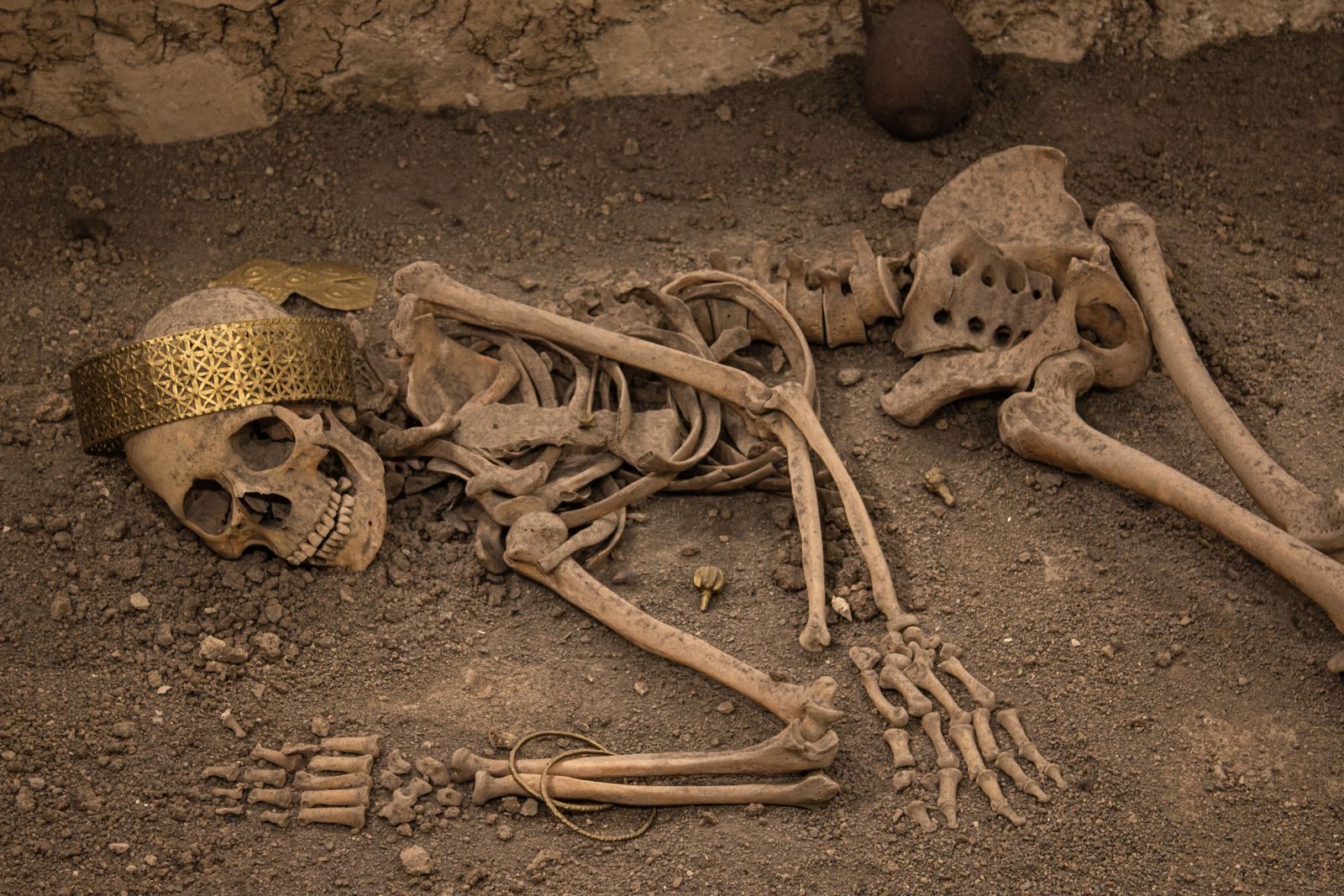 The Ancient Prehistoric Gold Vault Challenging Early Human History