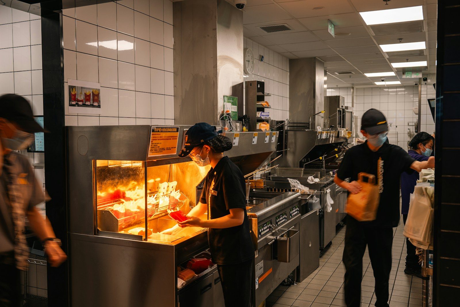 How Automated Kitchens Are Quietly Replacing Humans