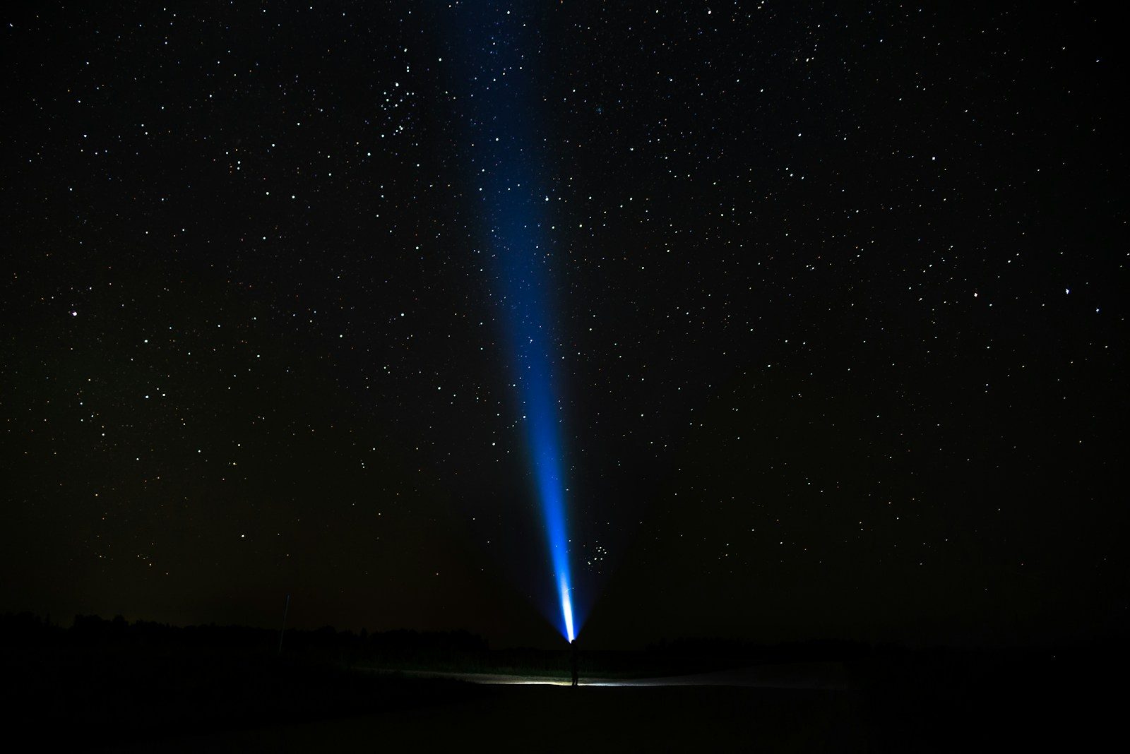 stars in the sky during night time