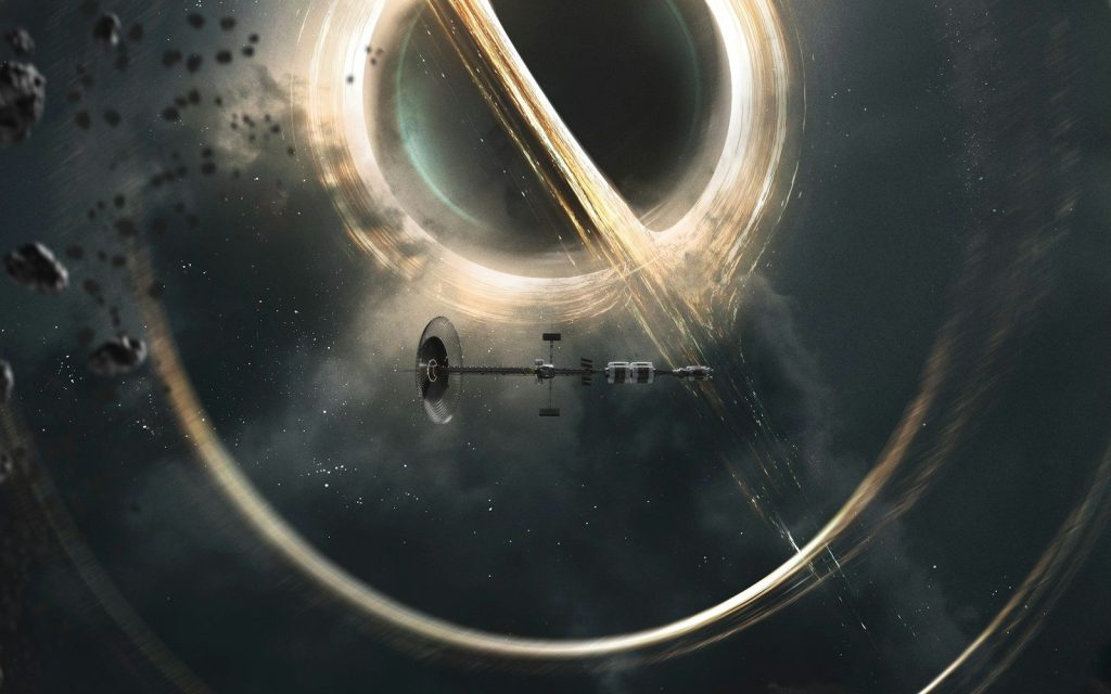 Spaceship near a glowing black hole accretion disk